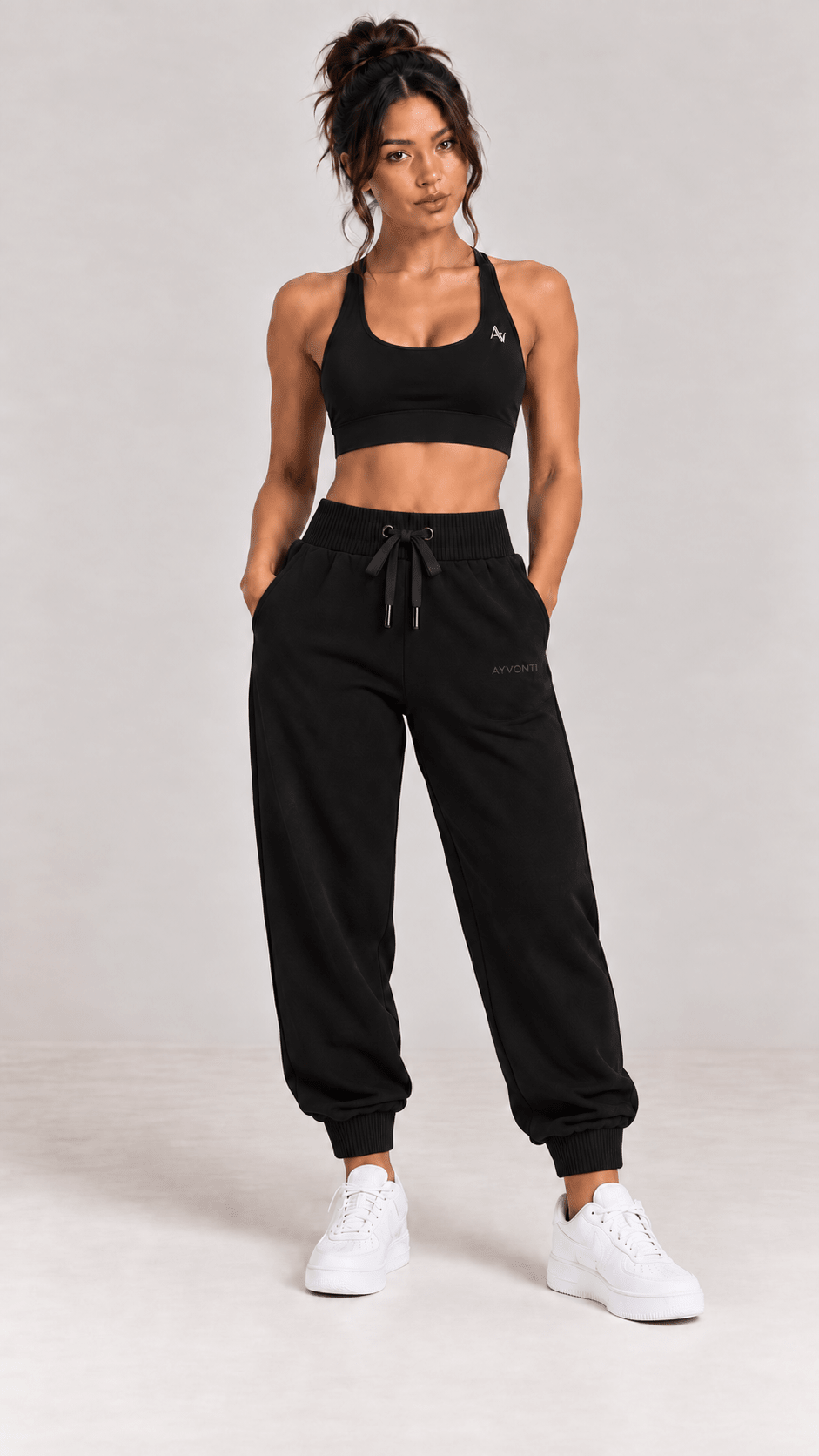 Ayvonti Elévé Petite Cuffed Joggers - Ayvonti