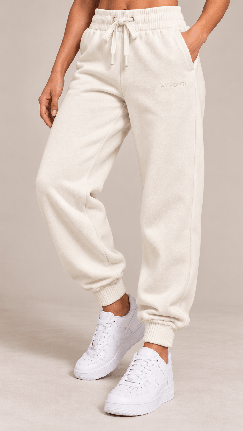 Ayvonti Elévé Petite Cuffed Joggers - Ayvonti