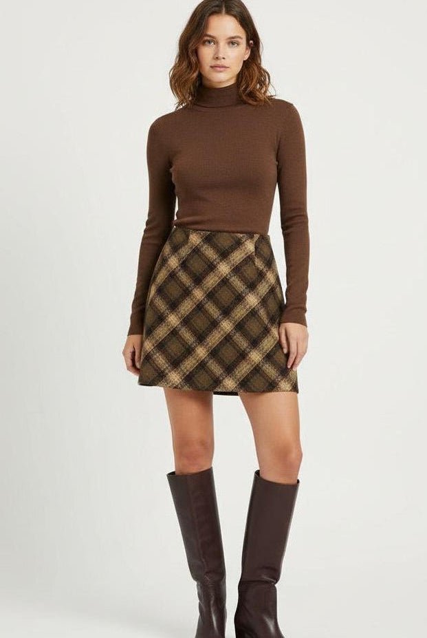 Plaid Mini Skirt - Secretsbynikki